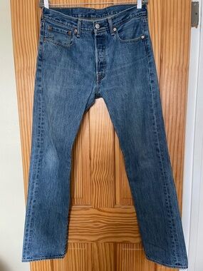 Levi’s 501 jeans light wash
